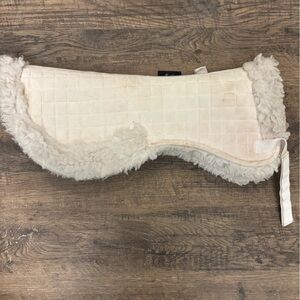 Arma Quilted  Fleece-Lined Half Pad